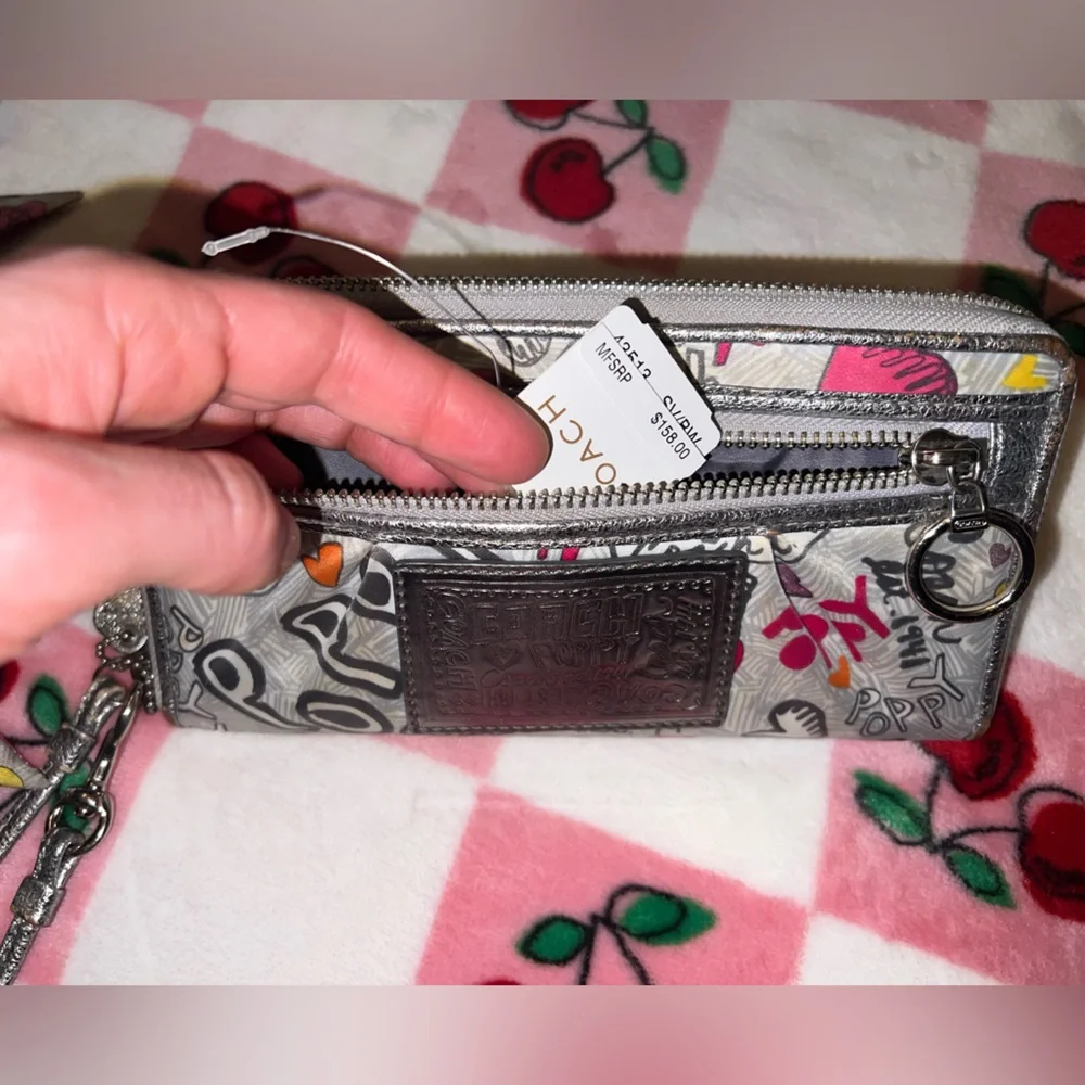 Coach Poppy Butterfly Bandana Metallic Silver Graffiti Wristlet Wallet Y2K 🦋 - Picture 3 of 16